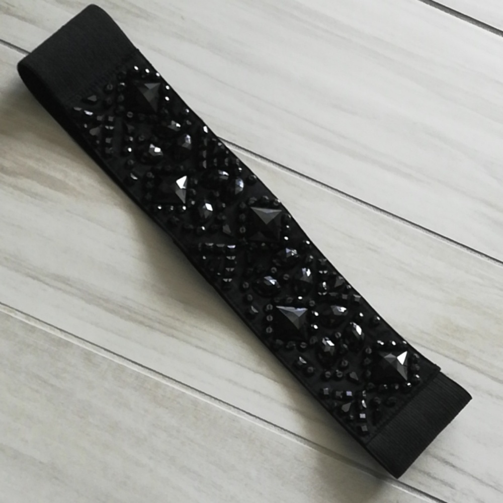 BCBGMaxAzria Black Origami Stones Belt Size S / M